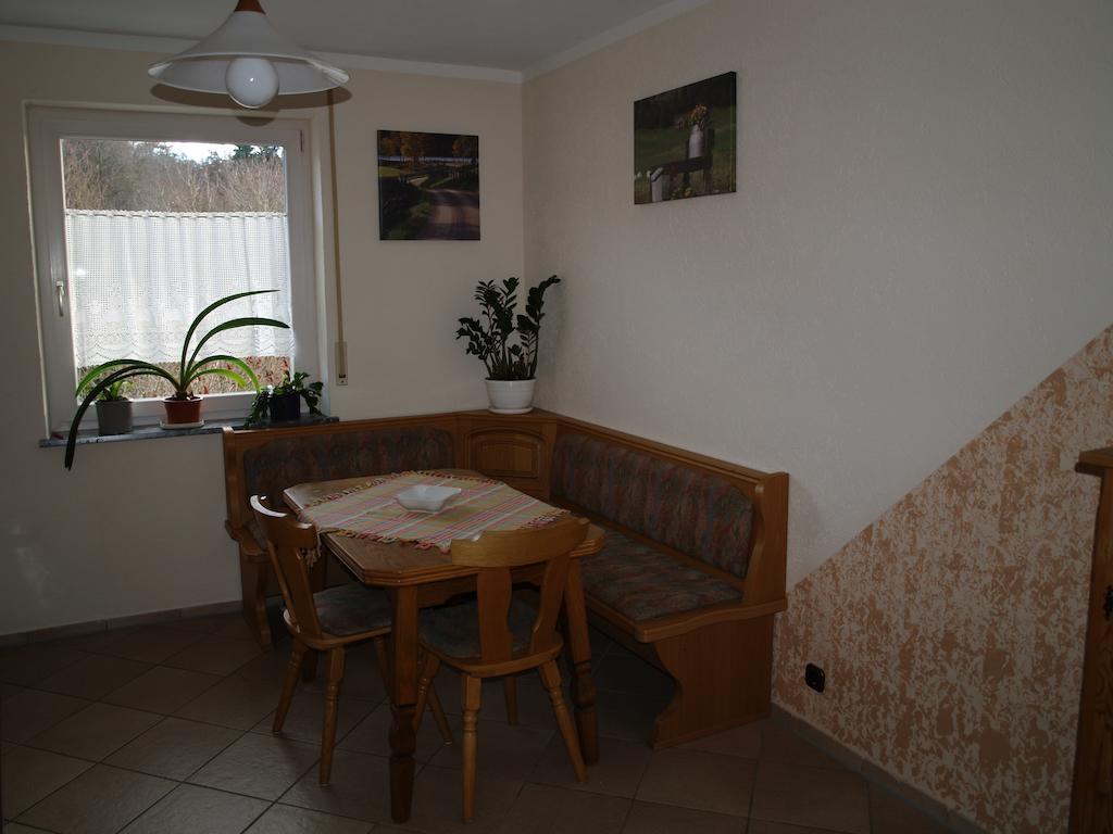 Ferienwohnung Beate 1 Ziemetshausen Zimmer foto
